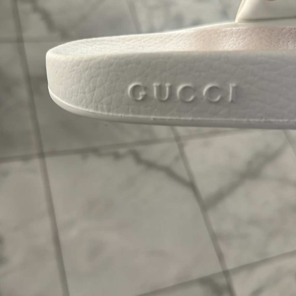 Gucci Slippers - Picture 3 of 3